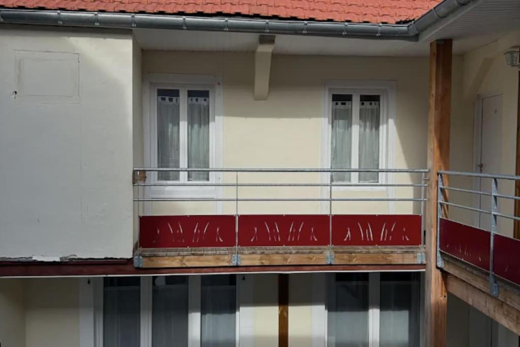 Superbe Appartement 2 Chambres Au Coeur De Pau Exterior foto